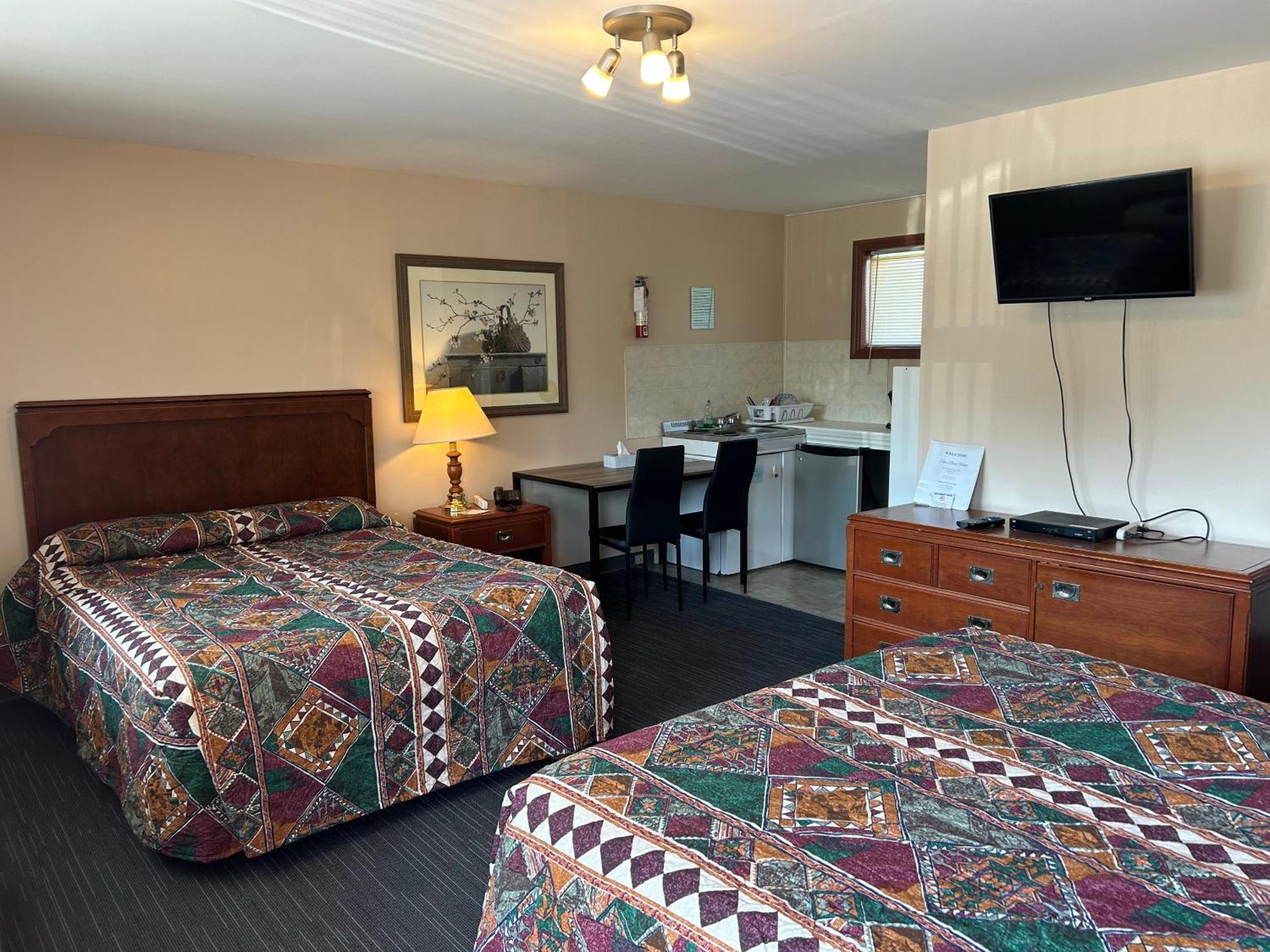 The Silver Birch Motel Годерич Экстерьер фото